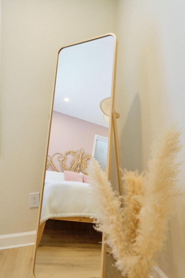 Luxury Villa 3 Blocks From The Beach With Pool A Fire Pit And Outdoor Oasis Cape Canaveral Esterno foto