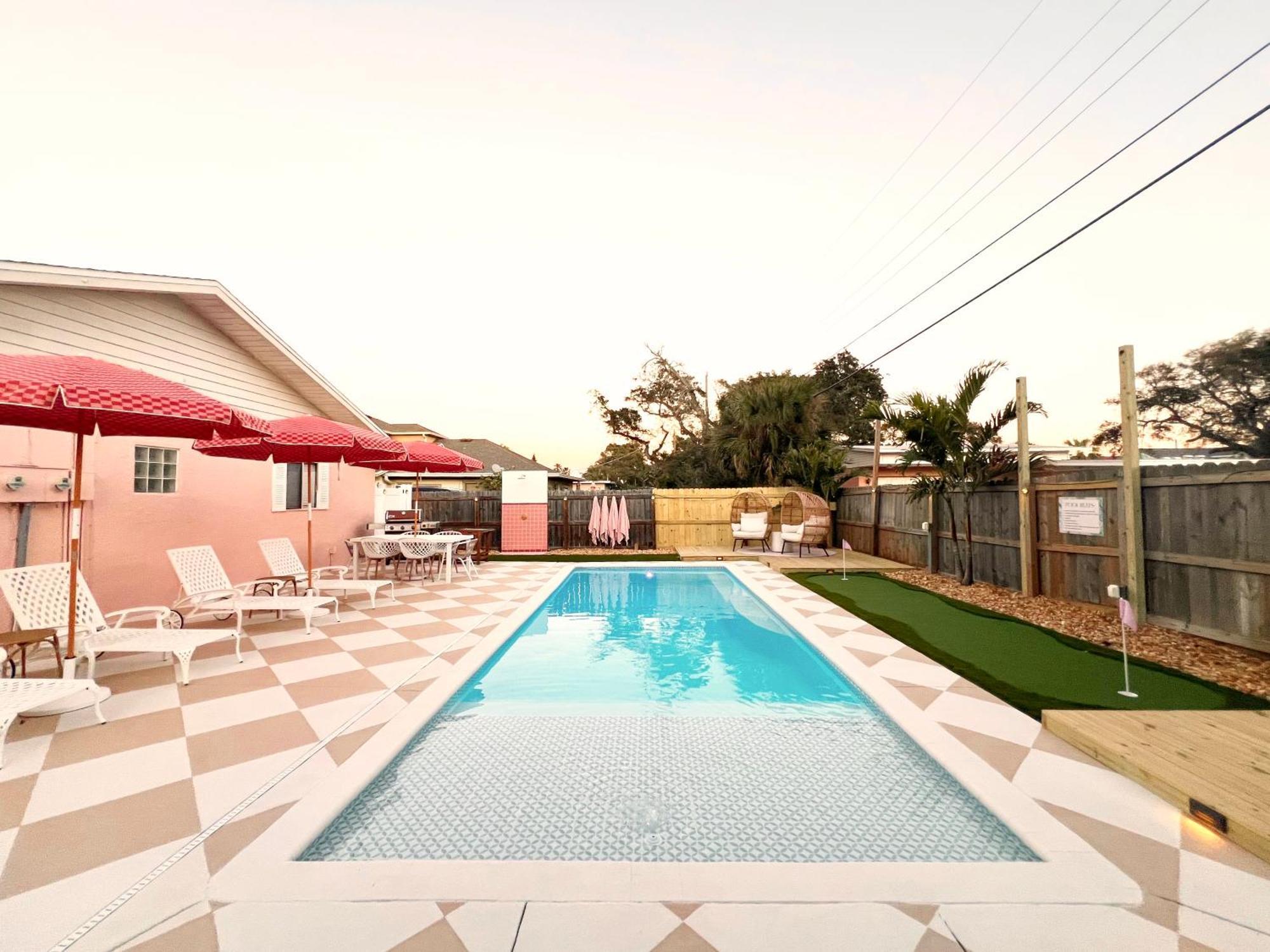 Luxury Villa 3 Blocks From The Beach With Pool A Fire Pit And Outdoor Oasis Cape Canaveral Esterno foto